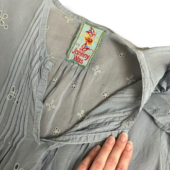 Johnny Was Slate Gray Eyelet Embroidered Tunic Top Boho Peasant Blouse Small - Picture 7 of 9